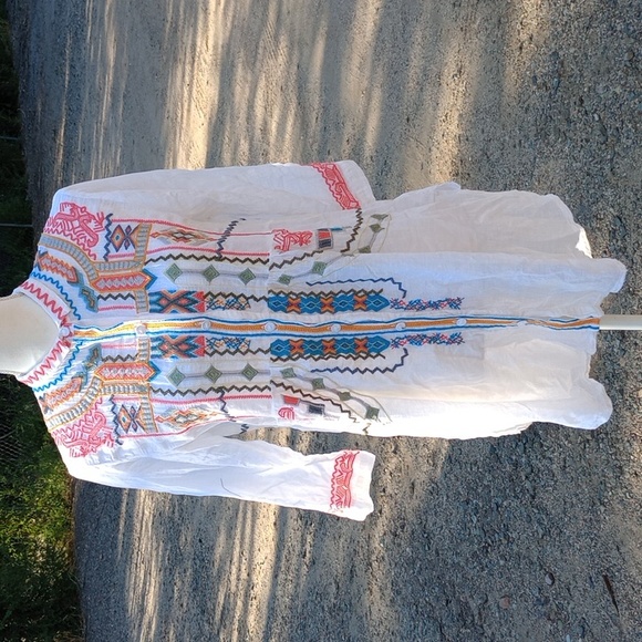 Biya shirt - Picture 3 of 5